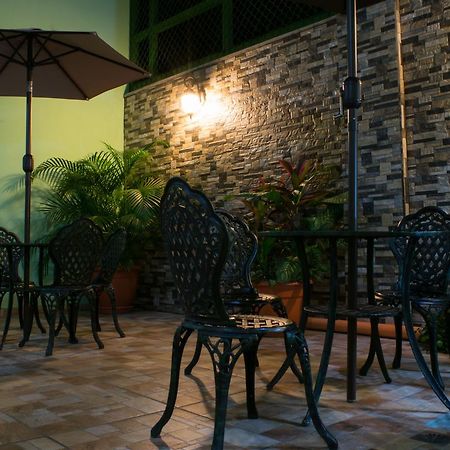 Hostal De Asturias San Salvador Dış mekan fotoğraf