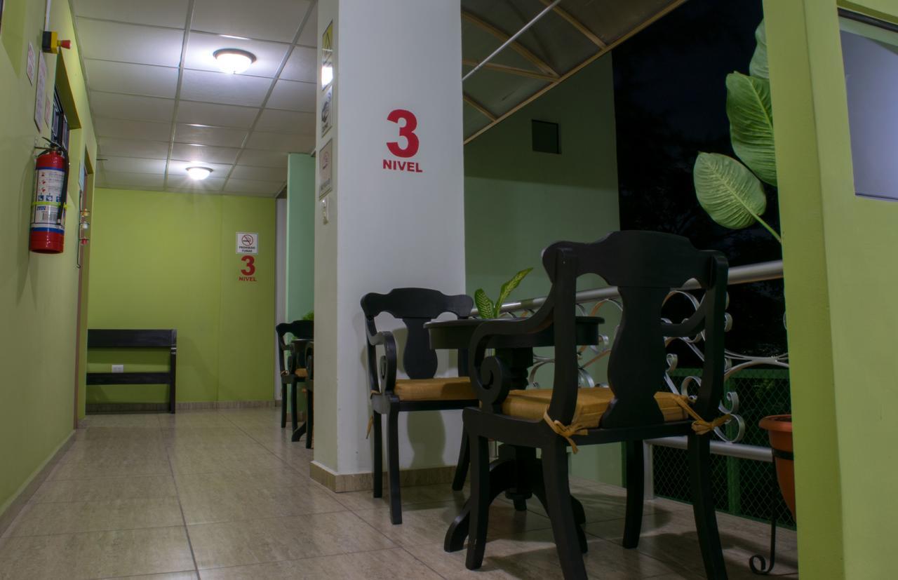 Hostal De Asturias San Salvador Dış mekan fotoğraf